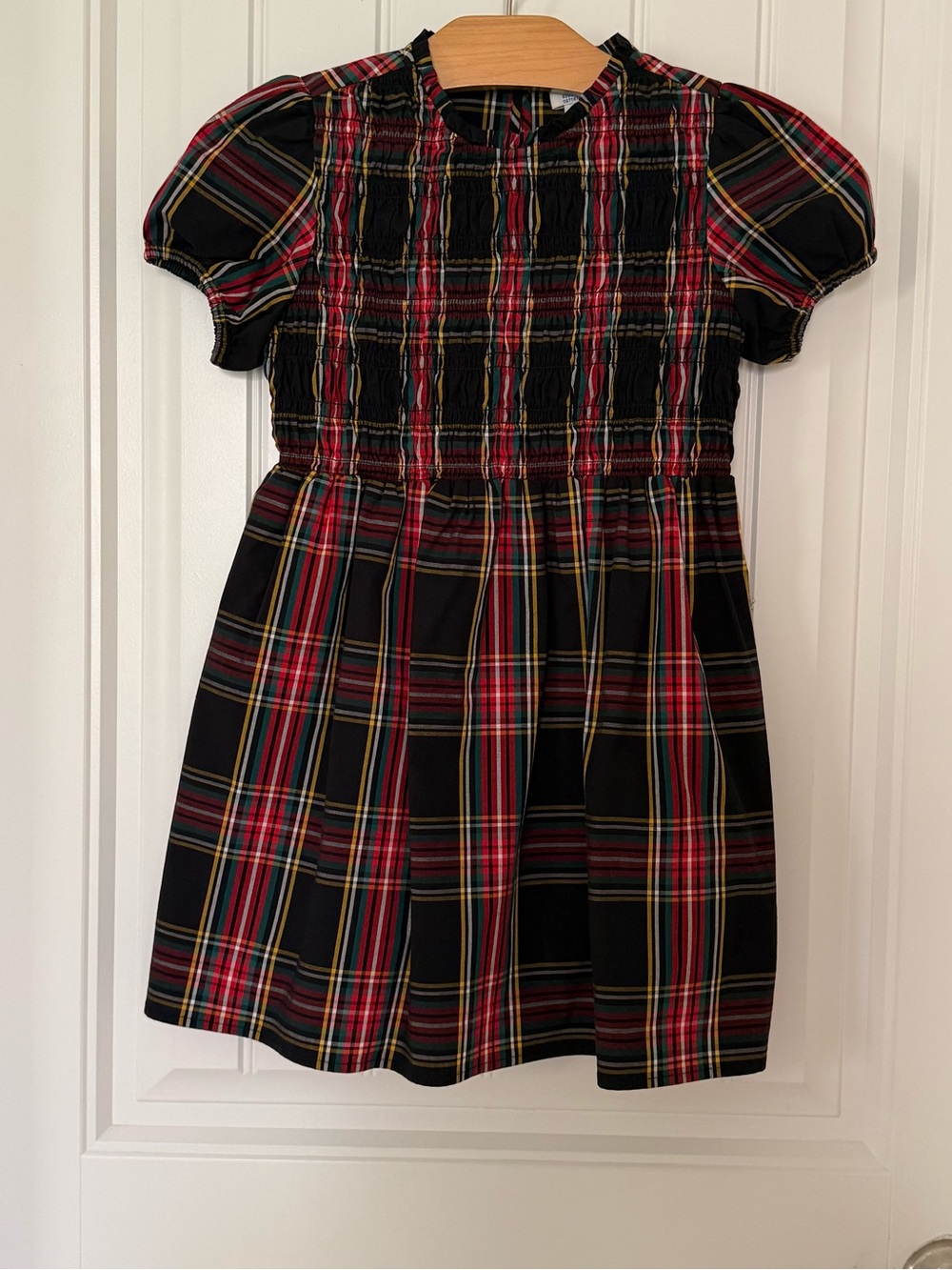 Crewcuts Girls Plaid Smocked Dress Size 7 Black Red Tartan Short Sleeve